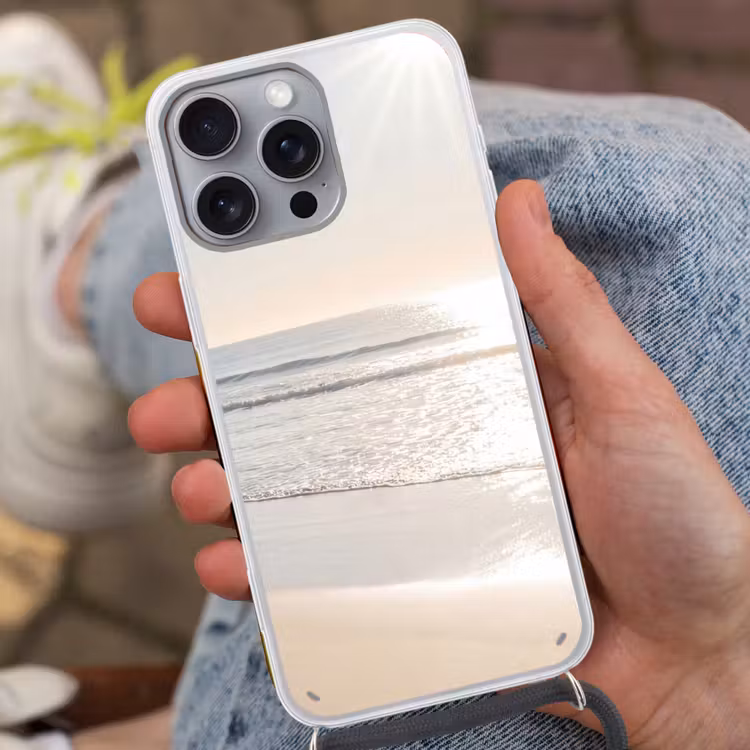 Zee - Zon - Zand Hoesje iPhone 16 Pro Max met koord klein -sfeer3
