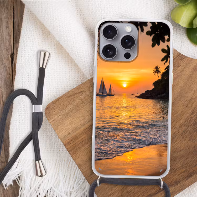 Zee - Zonsondergang - Boot - Natuur - Oranje Hoesje iPhone 16 Pro Max met koord klein -sfeer4