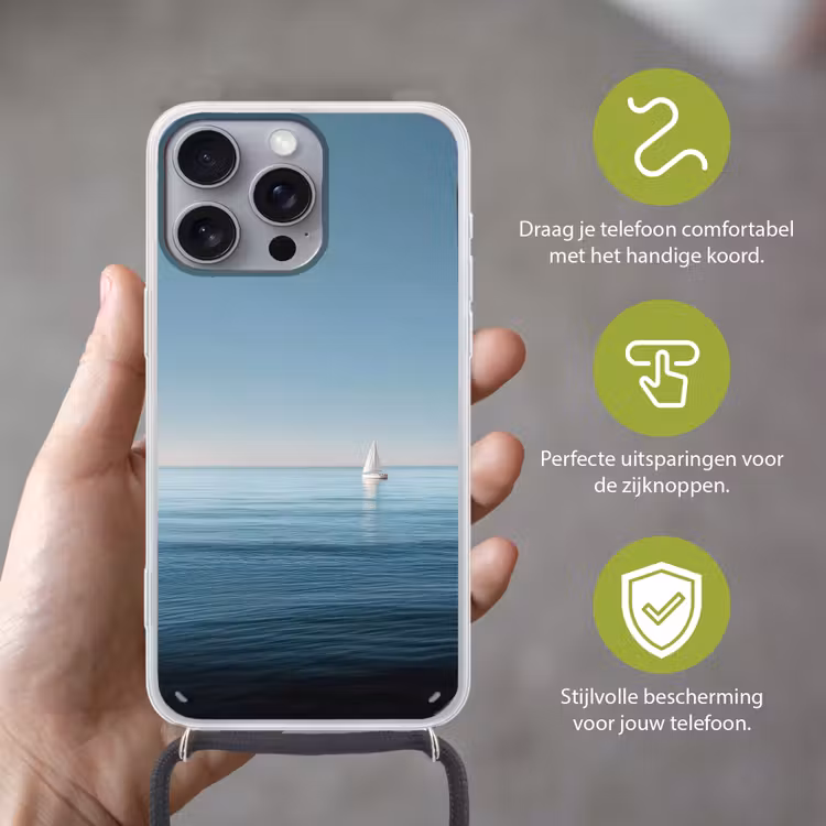 Zeilbootje - Kalme zee - Helderblauwe hemel Hoesje iPhone 16 Pro Max met koord klein -sfeer2_NL