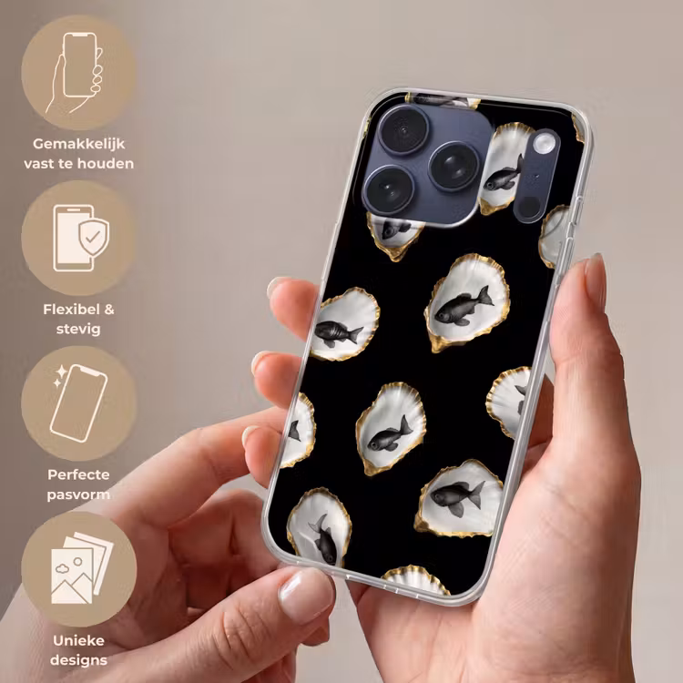 Oesters - Zwart - Vissen - Goud Telefoonhoesje iPhone 17 Pro klein -sfeer3_NL
