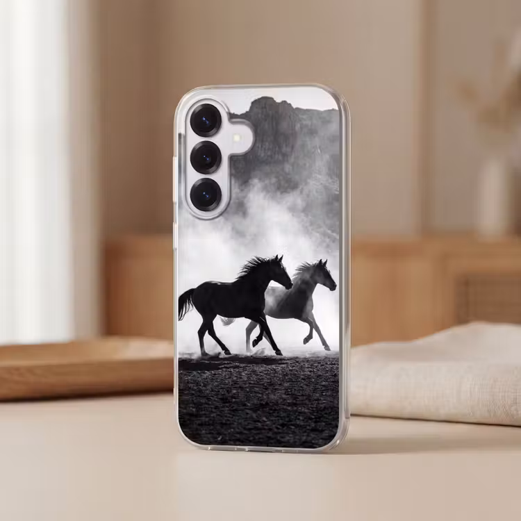 Paard - Ren - Stof - Zwart-wit - Dieren Telefoonhoesje Samsung Galaxy S26 klein -sfeer2