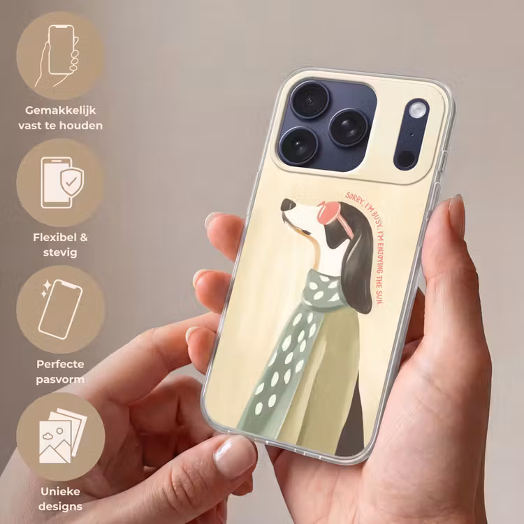 Quote - Hond - Zonnebril Telefoonhoesje iPhone 17 Pro klein -sfeer3_NL