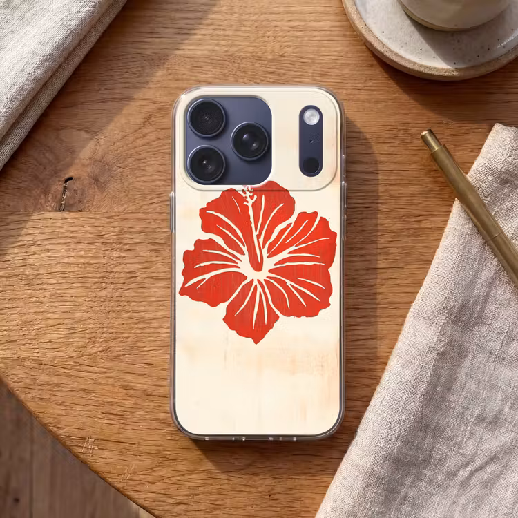 Rode hibiscusbloem - Textuur achtergrond - Beige Telefoonhoesje iPhone 17 Pro klein -sfeer1