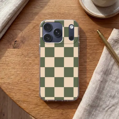 Schaakbord print - Groen - Beige - Blokjes Telefoonhoesje iPhone 17 Pro klein -sfeer1
