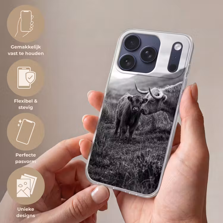 Schotse hooglander - Kalf - Zwart - Wit Telefoonhoesje iPhone 17 Pro klein -sfeer3_NL