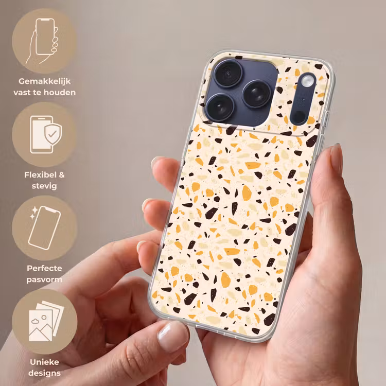 Terrazzo -  Patroon - Geel - Telefoonhoesje iPhone 17 Pro klein 878 -sfeer3_NL
