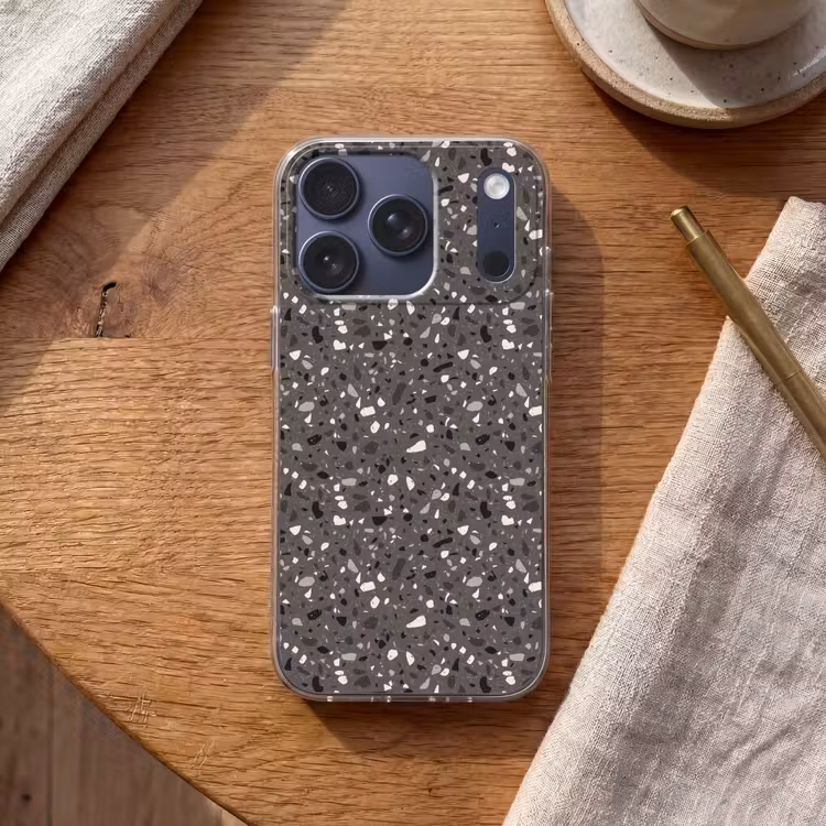 Terrazzo - Patroon - Grijs Telefoonhoesje iPhone 17 Pro klein 878 -sfeer1