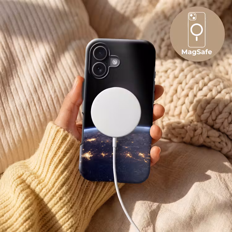 Telefoonhoesje Toughcase - Aarde - Nacht - Ruimte - Aarde - Nacht - Ruimte Toughcase MagSafe Apple iPhone 17 klein