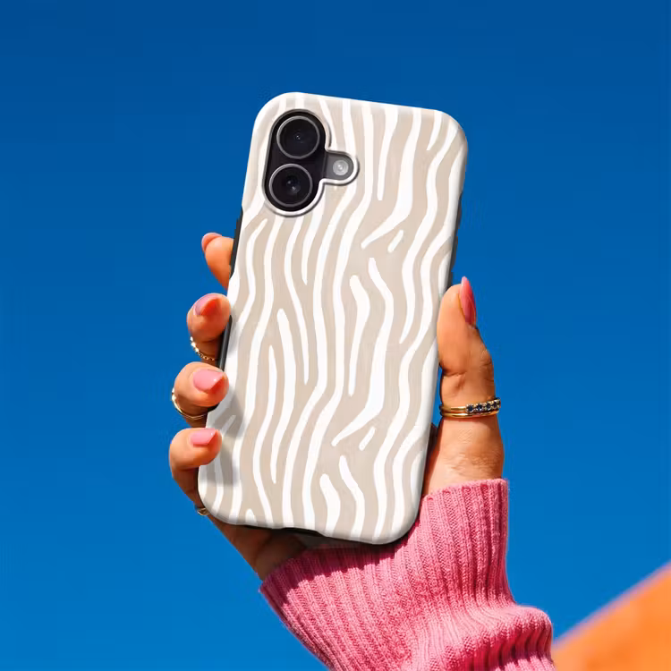Abstract - Zebra - Beige Toughcase MagSafe Apple iPhone 17 klein 1017 -Sfeer1V