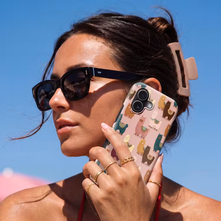 Alpaca's - Patroon - Kleurrijk Toughcase MagSafe Apple iPhone 17 klein 1017 -Sfeer2V