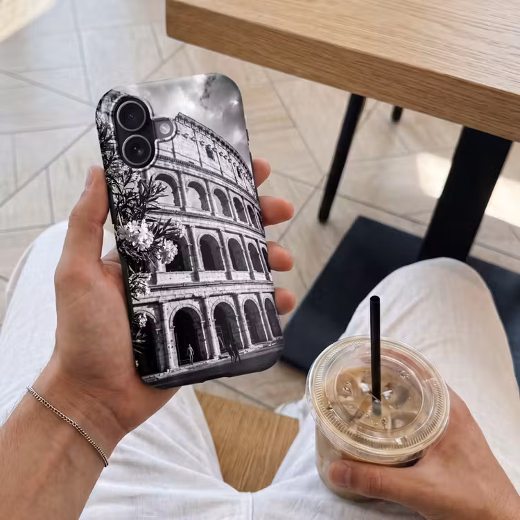 Architectuur - Colosseum - Rome - Historisch - Zwart-wit Toughcase MagSafe Apple iPhone 17 klein -Sfeer1M