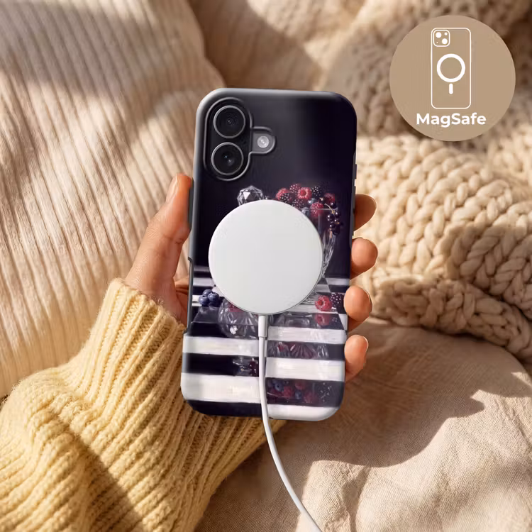 Telefoonhoesje Toughcase - Bessen - Kristal - Stilleven - Bessen - Kristal - Stilleven Toughcase MagSafe Apple iPhone 17 klein