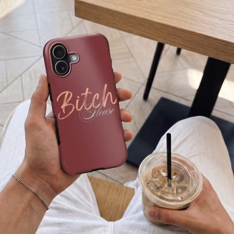 Bitch please - Rood - Blauw Toughcase MagSafe Apple iPhone 17 klein -Sfeer1M