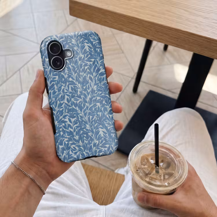 Bladeren - Klassiek - Patroon - Donkerblauw - Vintage Toughcase MagSafe Apple iPhone 17 klein 1017 -Sfeer1M