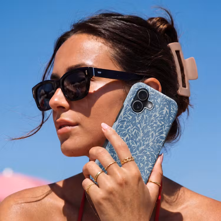 Bladeren - Klassiek - Patroon - Donkerblauw - Vintage Toughcase MagSafe Apple iPhone 17 klein 1017 -Sfeer2V
