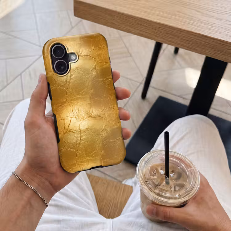 Bladgoud - Vintage - Textuur - Warm Goud Toughcase MagSafe Apple iPhone 17 klein 1017 -Sfeer1M