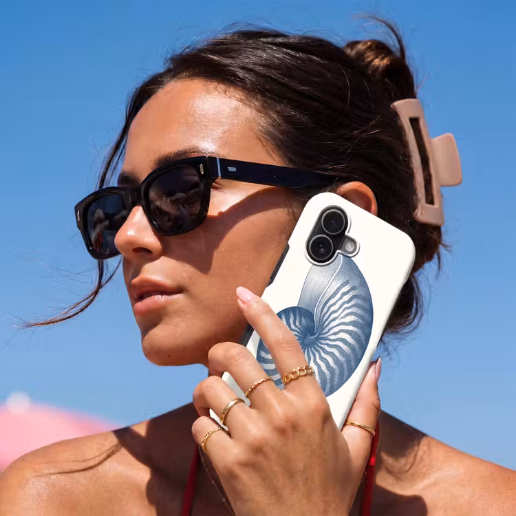 Blauw - Schelp - Spiraal Toughcase MagSafe Apple iPhone 17 klein -Sfeer2V