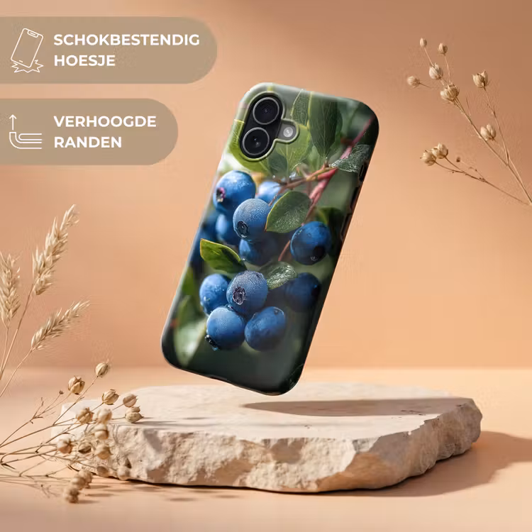 Blauwe bessen - Dauwdruppels - Natuurlijk licht Toughcase MagSafe Apple iPhone 17 klein -USP_RandenV_NL