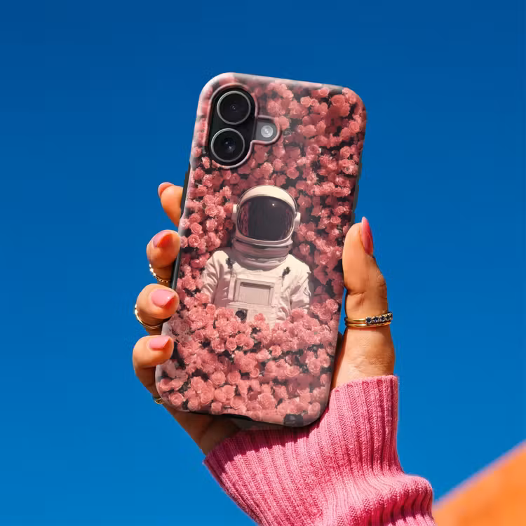 Bloemen - Roze - Astronaut Toughcase MagSafe Apple iPhone 17 klein -Sfeer1V