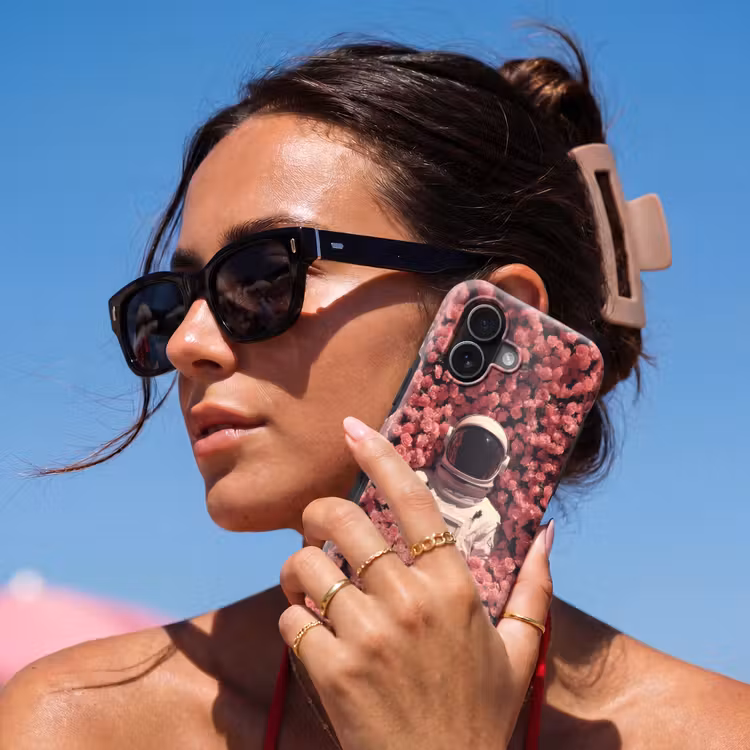Bloemen - Roze - Astronaut Toughcase MagSafe Apple iPhone 17 klein -Sfeer2V