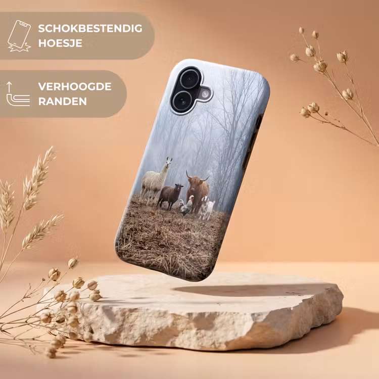Boerderijdieren - Groep - Mist - Natuur - Rustiek Toughcase MagSafe Apple iPhone 17 klein -USP_RandenV_NL