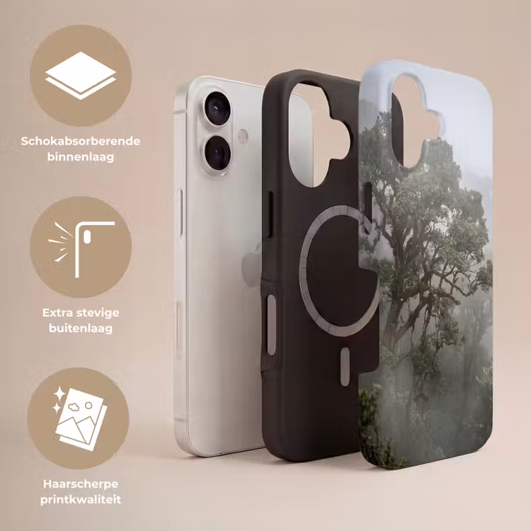 Boom - Mistig - Bos - Groen - Natuur Toughcase MagSafe Apple iPhone 17 klein -USP_Lagen_NL
