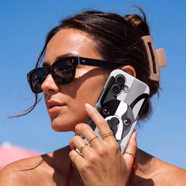 Buldog - Zwart - Abstract - Vlakken Toughcase MagSafe Apple iPhone 17 klein -Sfeer2V