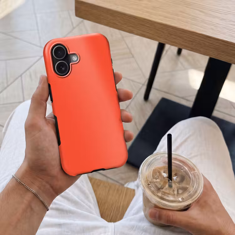 Burnt - Coral - Oranje Toughcase MagSafe Apple iPhone 17 klein 1017 -Sfeer1M