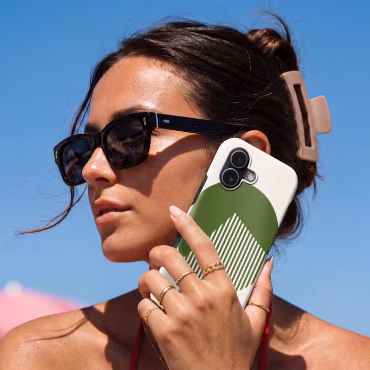 Cirkel - Strepen - Geometrisch - Abstract - Groen Toughcase MagSafe Apple iPhone 17 klein -Sfeer2V