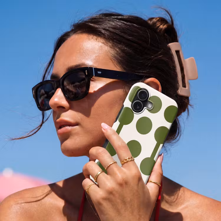 Cirkels - Geometrisch - Abstract - Modern - Groen Toughcase MagSafe Apple iPhone 17 klein -Sfeer2V