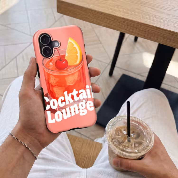 Cocktail Lounge - Glas - Koraal Toughcase MagSafe Apple iPhone 17 klein -Sfeer1M