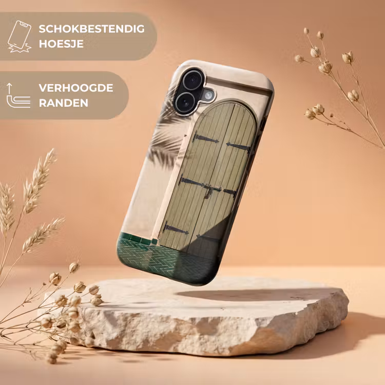 Deur - Hout - Architectuur - Groen - Rustiek Toughcase MagSafe Apple iPhone 17 klein -USP_RandenV_NL