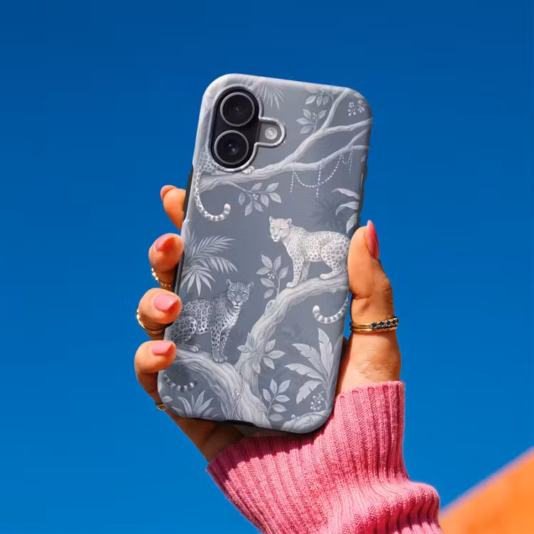 Dieren - Jungle - Illustratie - Bomen - Blauw Toughcase MagSafe Apple iPhone 17 klein -Sfeer1V