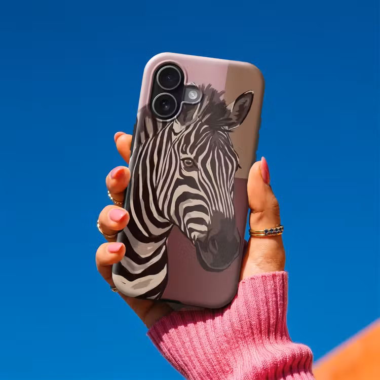 Dieren - Zebrahoofd - Wildlife - Modern - Bruin Toughcase MagSafe Apple iPhone 17 klein -Sfeer1V