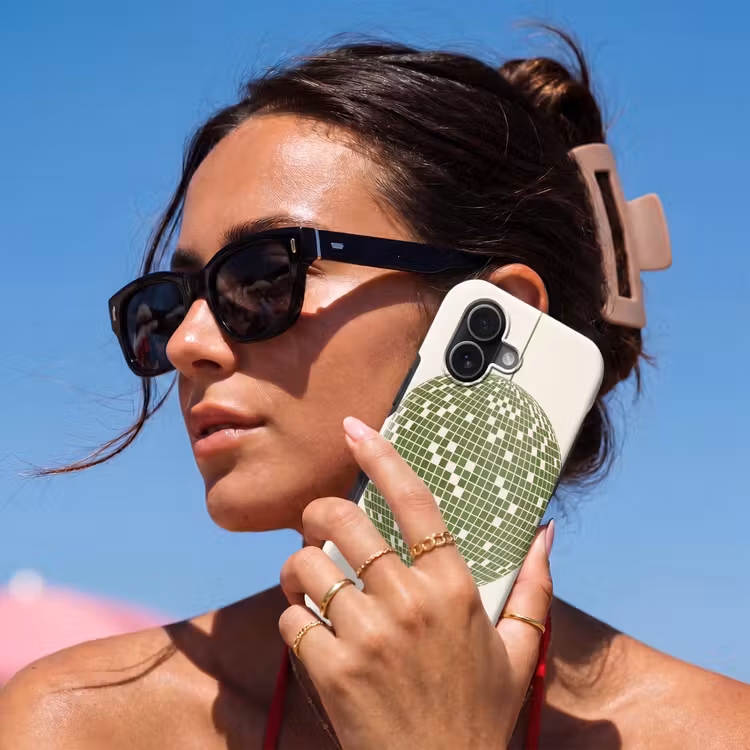 Disco - Bal - Groen - Abstract - Modern Toughcase MagSafe Apple iPhone 17 klein -Sfeer2V