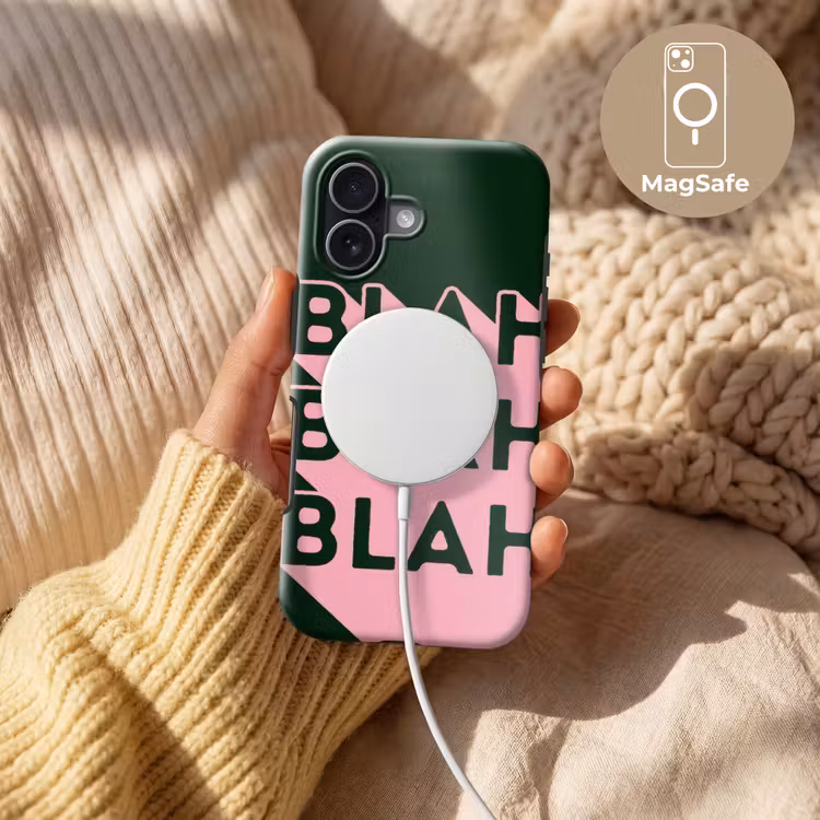 Donkergroen - Tekst - Schaduw - Grafisch Toughcase MagSafe Apple iPhone 17 klein -USP_MagsafeV