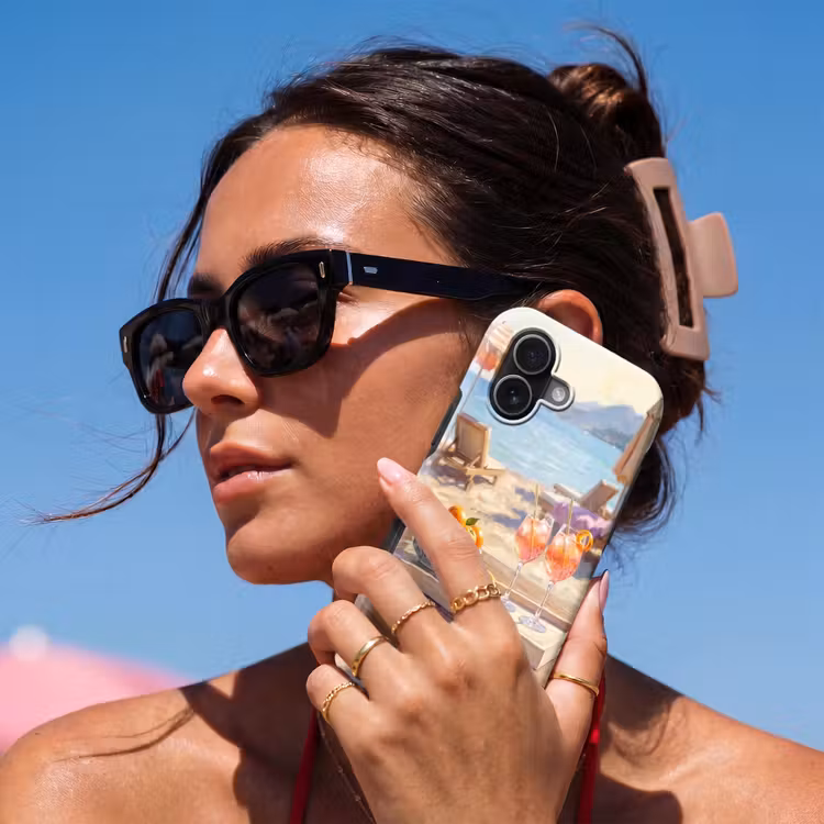 Drank - Glazen - Strand - Zomer - Oranje Toughcase MagSafe Apple iPhone 17 klein -Sfeer2V
