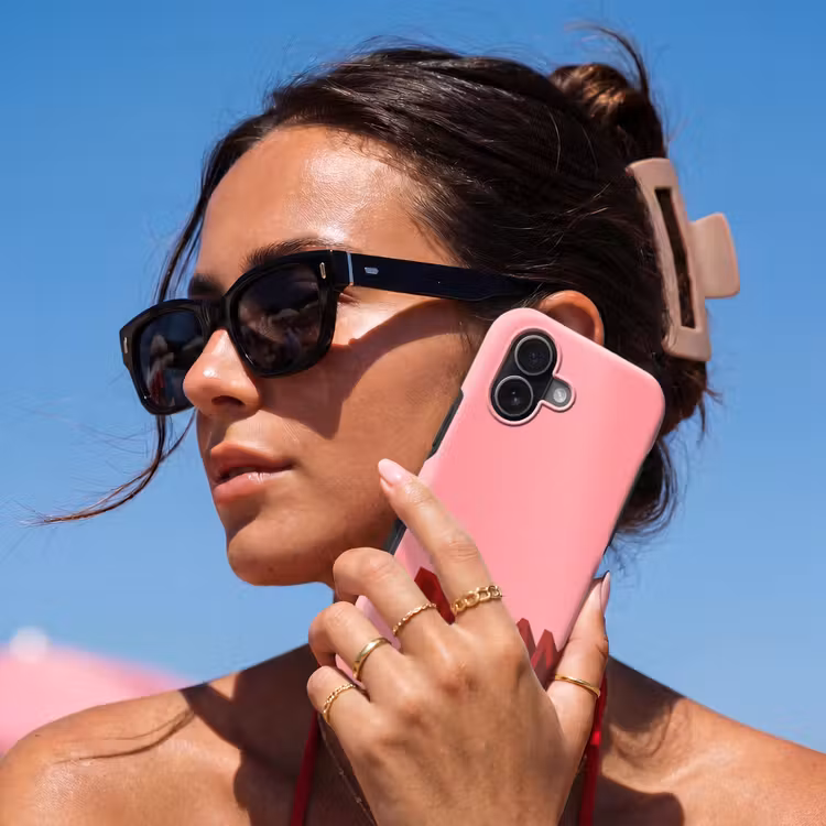 Dream - 3D - Rood - Roze Toughcase MagSafe Apple iPhone 17 klein -Sfeer2V