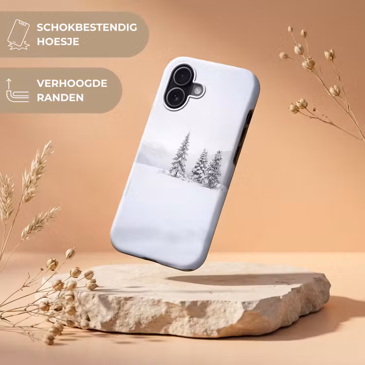 Fijnsparren - Sneeuw - Winter - Landschap - Stilte Toughcase MagSafe Apple iPhone 17 klein -USP_RandenV_NL
