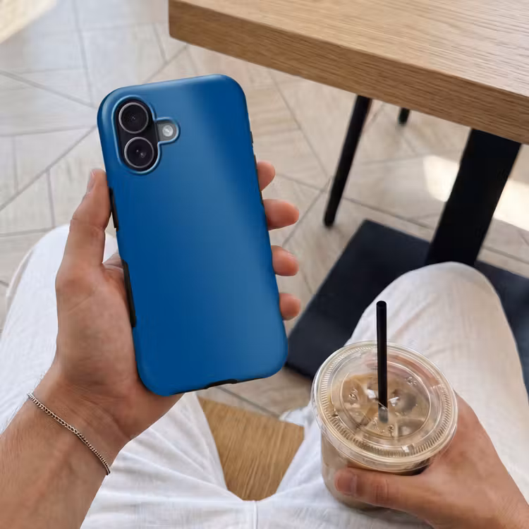 Free - Groove - Blauw Toughcase MagSafe Apple iPhone 17 klein 1017 -Sfeer1M