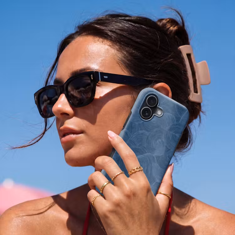 Golven - Textuur - Patroon - Blauw Toughcase MagSafe Apple iPhone 17 klein 1017 -Sfeer2V