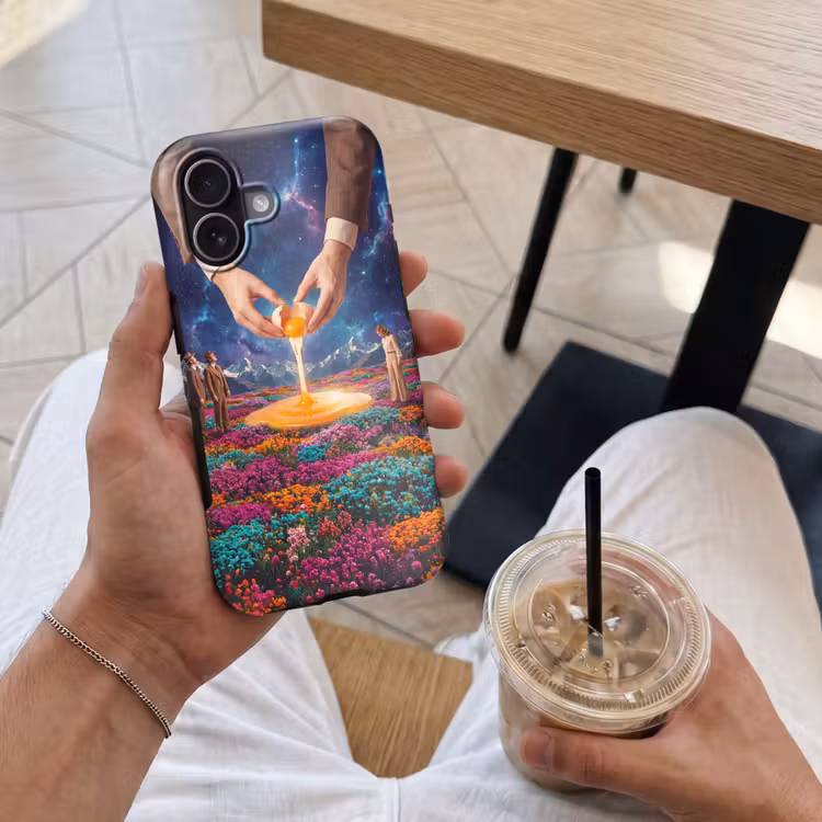 Telefoonhoesje Toughcase - Handen - Ei - Surrealisme - Handen - Ei - Surrealisme Toughcase MagSafe Apple iPhone 17 klein