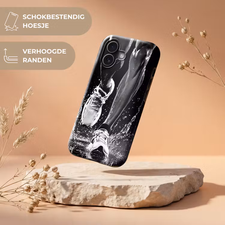 Hardloopschoenen - Rennen - Druppels - Zwart Toughcase MagSafe Apple iPhone 17 klein -USP_RandenV_NL