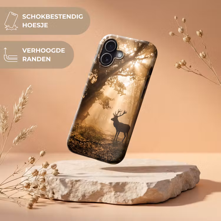 Hert - Bos - Mistig - Natuur - Goud Toughcase MagSafe Apple iPhone 17 klein -USP_RandenV_NL