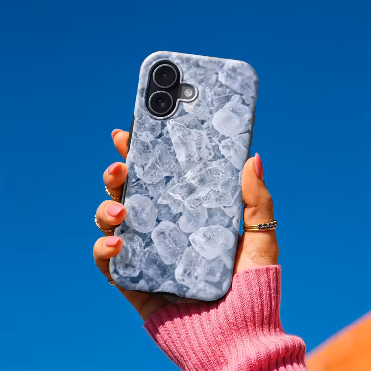Ijsblokjes - Water - Blauw Toughcase MagSafe Apple iPhone 17 klein -Sfeer1V