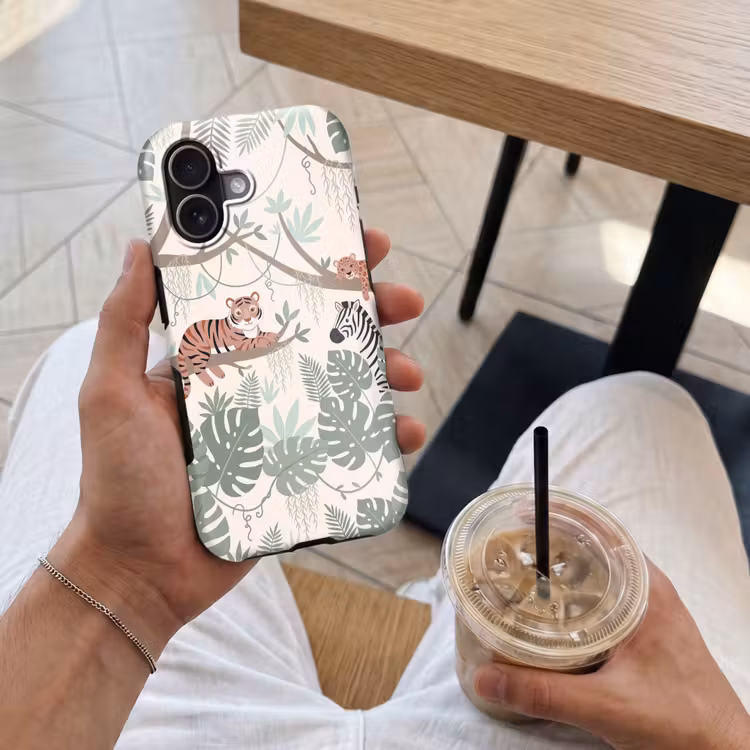 Jungle - Rustiek - Pastel Toughcase MagSafe Apple iPhone 17 klein -Sfeer1M