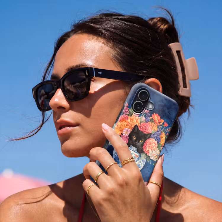 Kat - Felgekleurde bloemen - Vaas Toughcase MagSafe Apple iPhone 17 klein -Sfeer2V