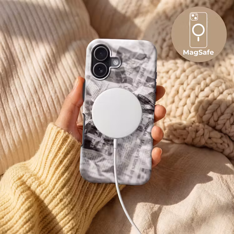 Krant - Gekreukeld - Textuur - Vintage - Zwart-wit Toughcase MagSafe Apple iPhone 17 klein -USP_MagsafeV