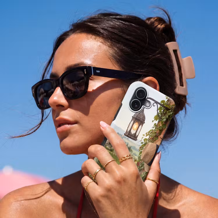 Lantaarn - Wijngaard - Landschap - Italiaans Toughcase MagSafe Apple iPhone 17 klein -Sfeer2V