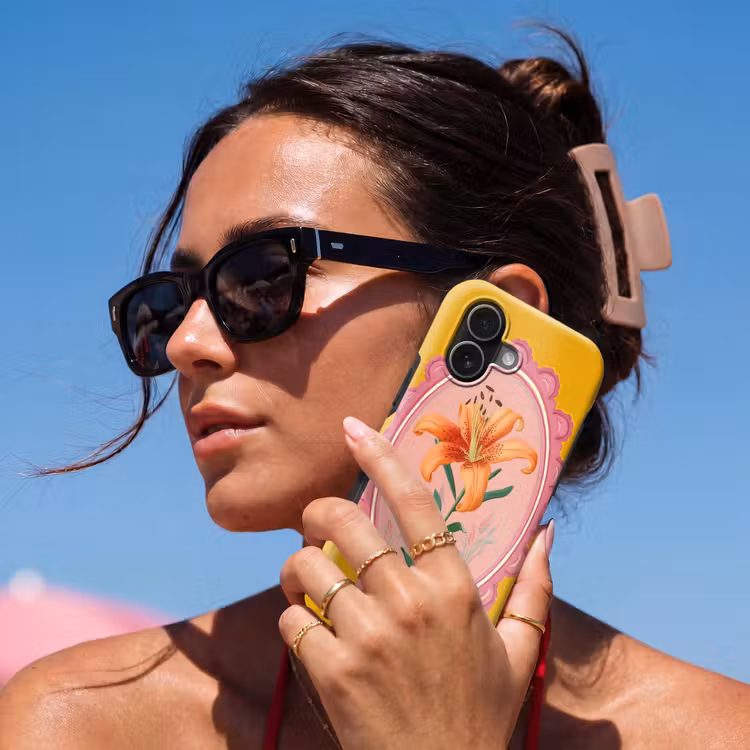 Lelie - Oranje - Lijst - Ovaal Toughcase MagSafe Apple iPhone 17 klein -Sfeer2V